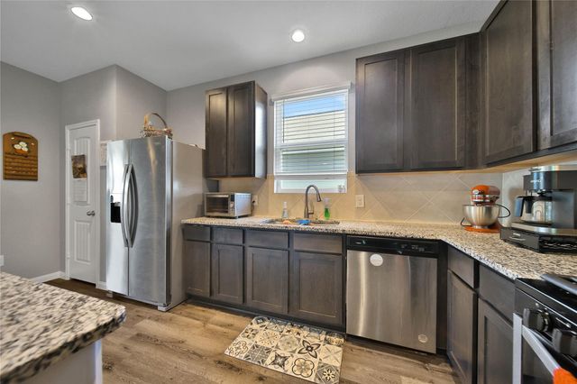 14007 Rivers Edge Drive, Conroe, TX 77384