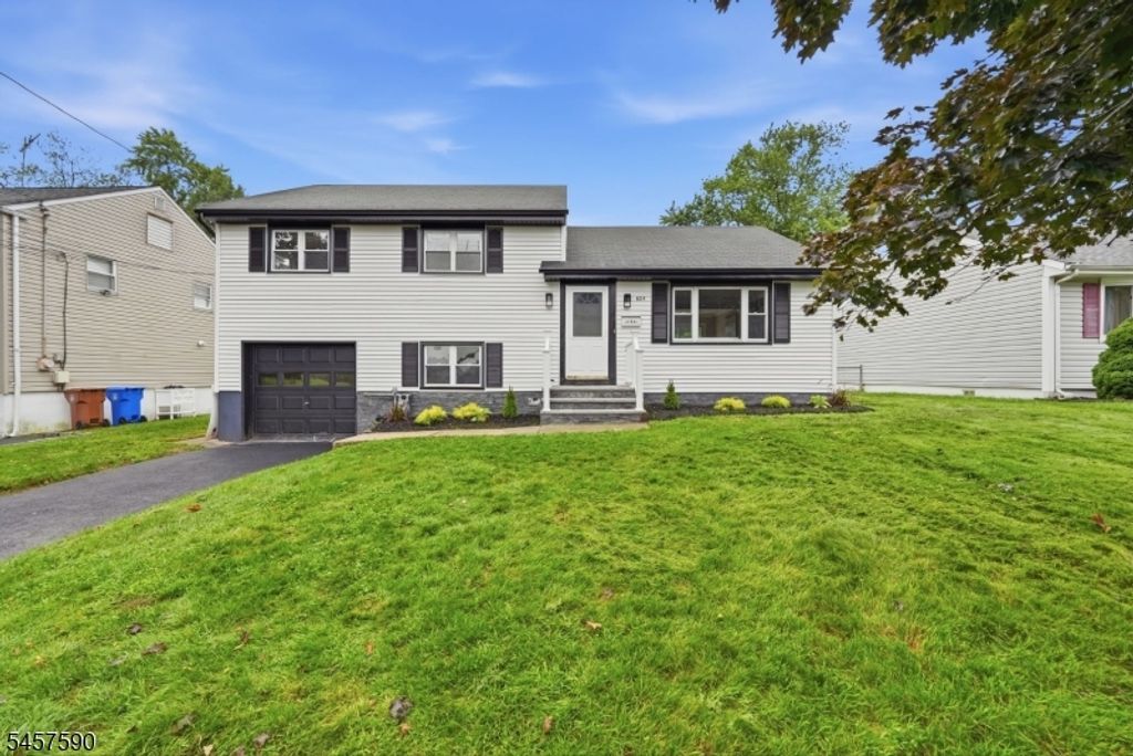 624 Exeter Rd, Linden City, NJ 07036 — photo 4