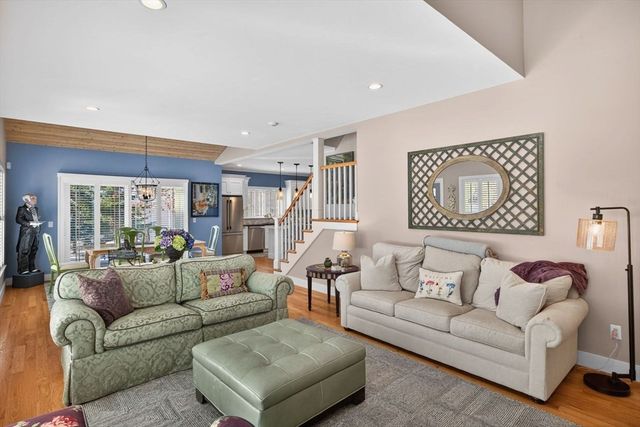 14 Poet's Corner, Plymouth, MA 02360