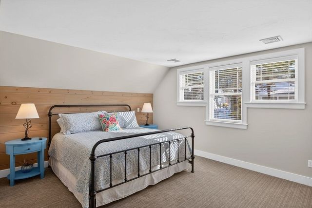 14 Poet's Corner, Plymouth, MA 02360