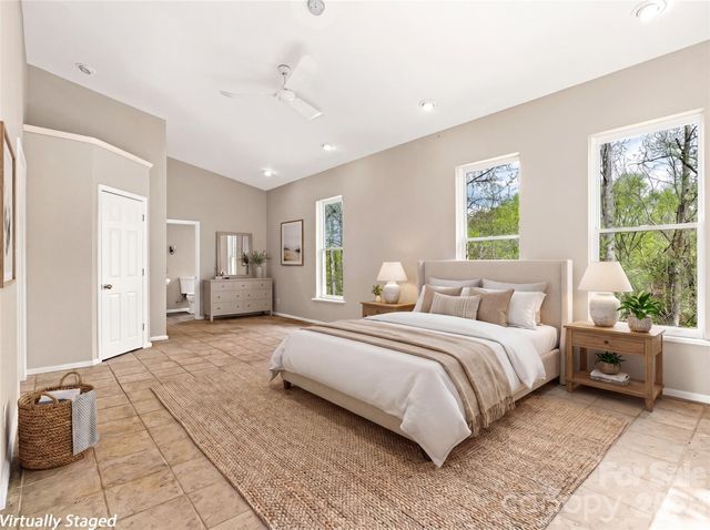 76 Raven Rock Lane, Marshall, NC 28753