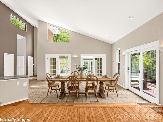 76 Raven Rock Lane, Marshall, NC 28753