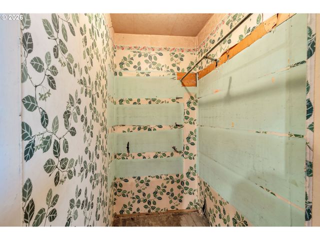 1515 Se MAIN St, Portland, OR 97214