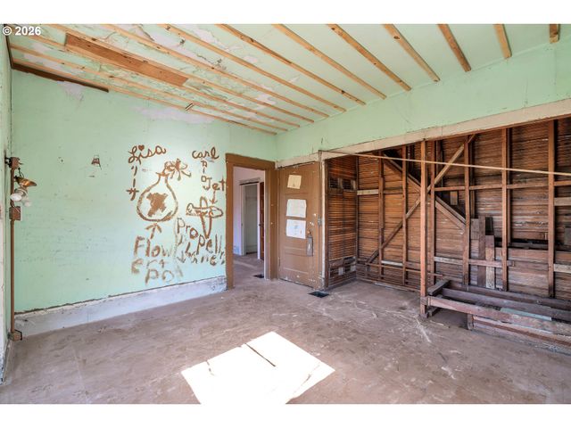 1515 Se MAIN St, Portland, OR 97214