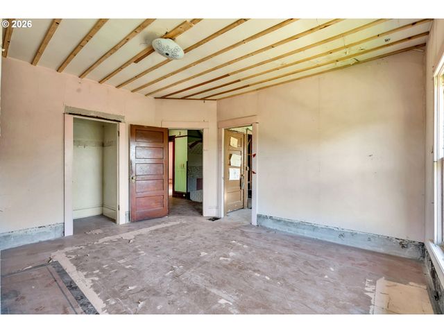 1515 Se MAIN St, Portland, OR 97214