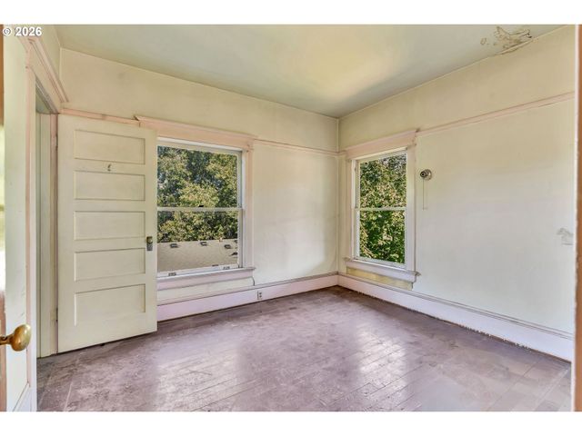 1515 Se MAIN St, Portland, OR 97214