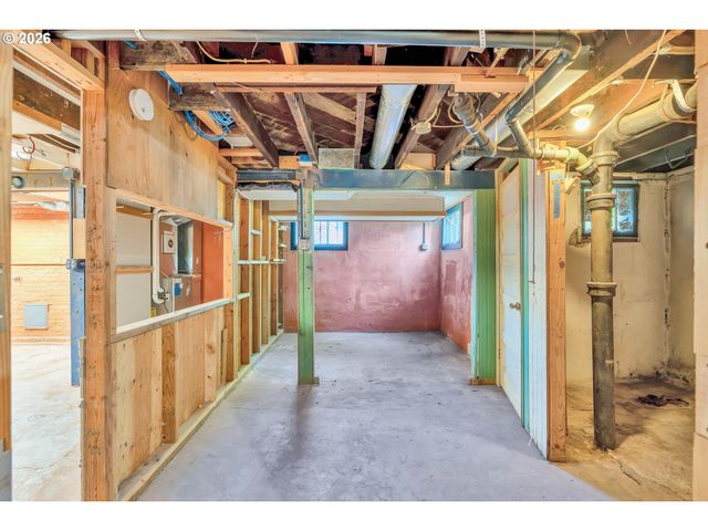 1515 Se MAIN St, Portland, OR 97214