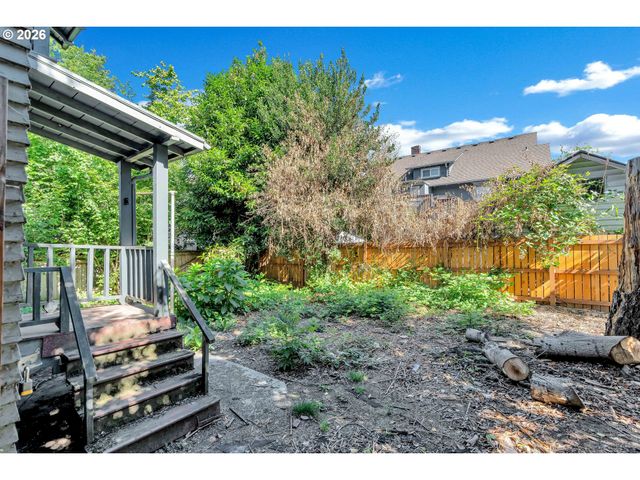 1515 Se MAIN St, Portland, OR 97214