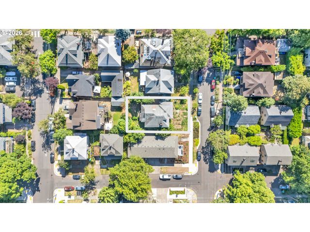 1515 Se MAIN St, Portland, OR 97214