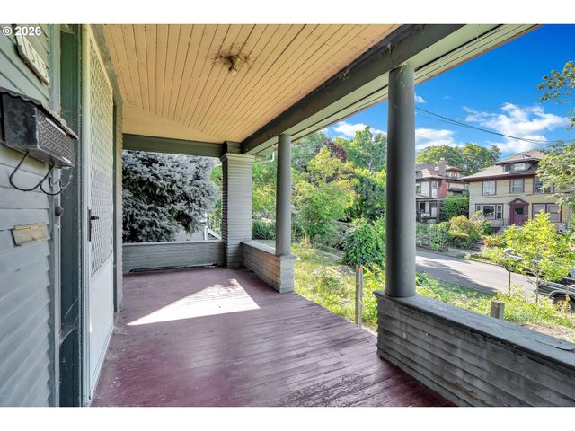 1515 Se MAIN St, Portland, OR 97214
