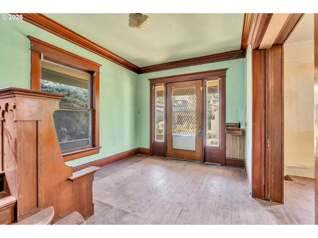 1515 Se MAIN St, Portland, OR 97214
