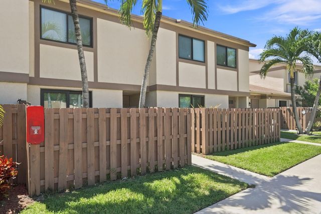 2975 NW 106TH Avenue 3, Sunrise, FL 33322