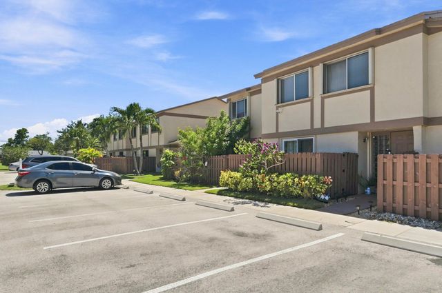 2975 NW 106TH Avenue 3, Sunrise, FL 33322