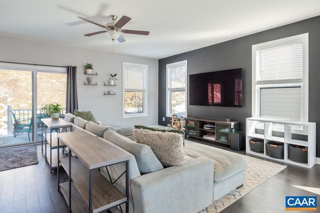 1011 STONEHENGE AVE EXT, Charlottesville, VA 22902