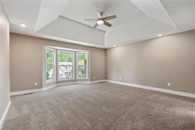 15125 W 84th Street, Lenexa, KS 66219