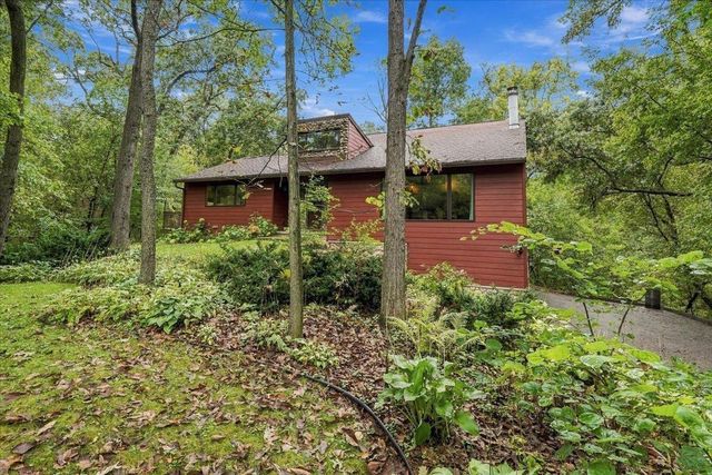 6214 Knollwood Drive, Oregon, WI 53575