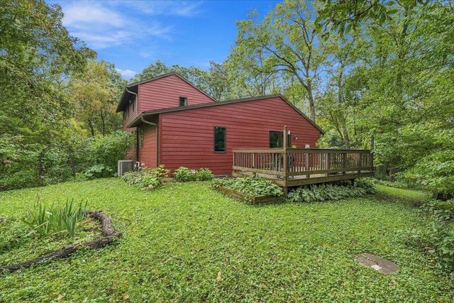 6214 Knollwood Drive, Oregon, WI 53575