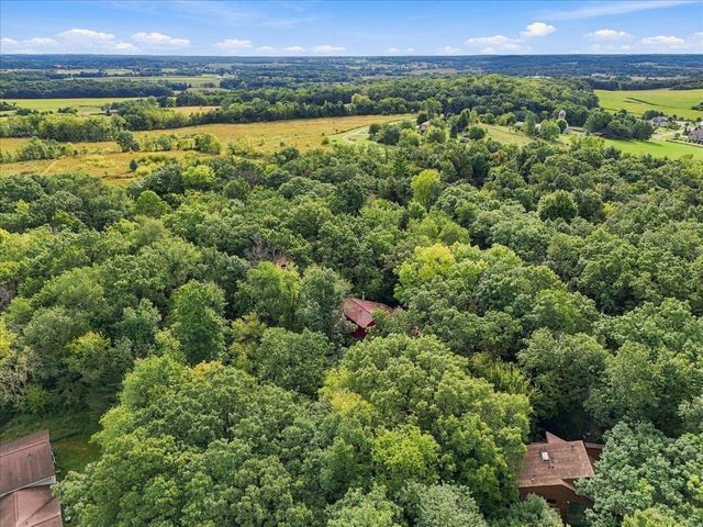 6214 Knollwood Drive, Oregon, WI 53575