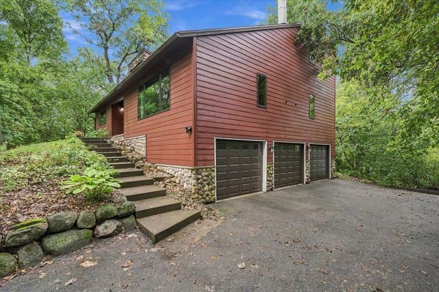 6214 Knollwood Drive, Oregon, WI 53575