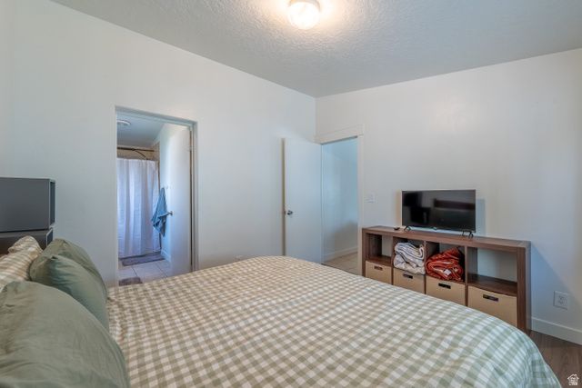 17 W TINY WOOD DR, Sandy, UT 84070