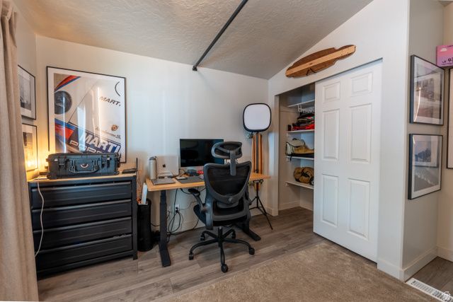 17 W TINY WOOD DR, Sandy, UT 84070