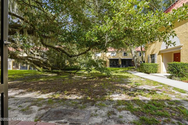 5811 ATLANTIC Boulevard 177, Jacksonville, FL 32207