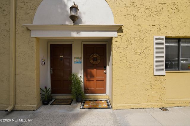 5811 ATLANTIC Boulevard 177, Jacksonville, FL 32207