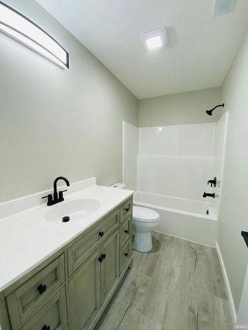 328 Ranger Lane, Dale, IN 47523