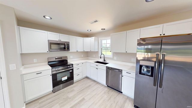 328 Ranger Lane, Dale, IN 47523