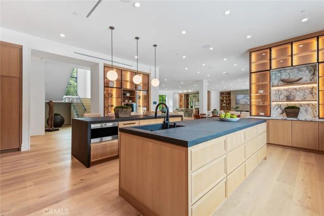 5373 JED SMITH Road, Hidden Hills, CA 91302