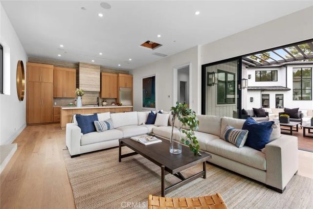 5373 JED SMITH Road, Hidden Hills, CA 91302