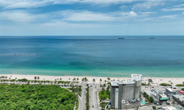 901 N Birch Rd 9B, Fort Lauderdale, FL 33304