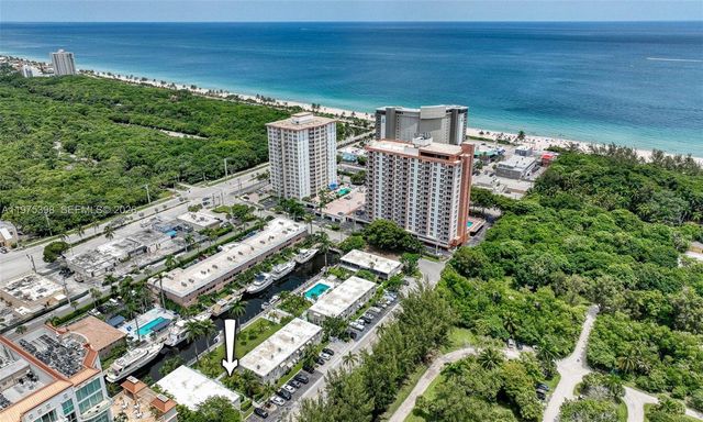 901 N Birch Rd 9B, Fort Lauderdale, FL 33304