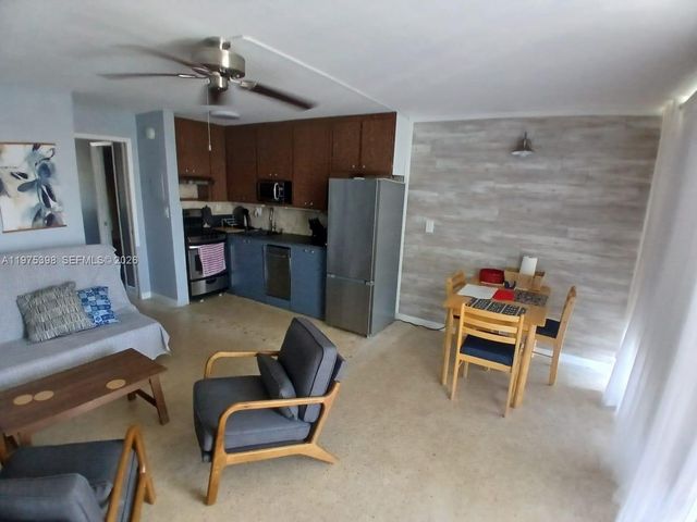 901 N Birch Rd 9B, Fort Lauderdale, FL 33304