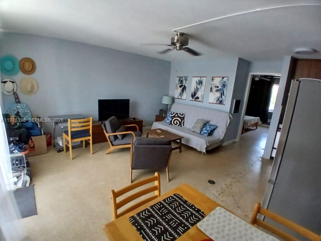 901 N Birch Rd 9B, Fort Lauderdale, FL 33304