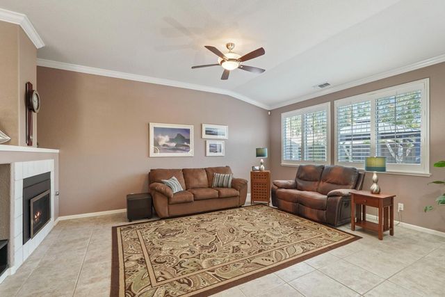 1545 Jasmine Way, Lodi, CA 95242