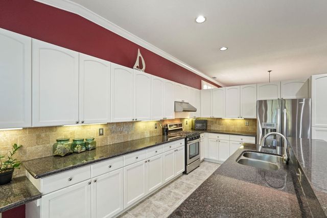1545 Jasmine Way, Lodi, CA 95242