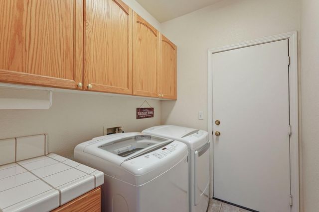 1545 Jasmine Way, Lodi, CA 95242