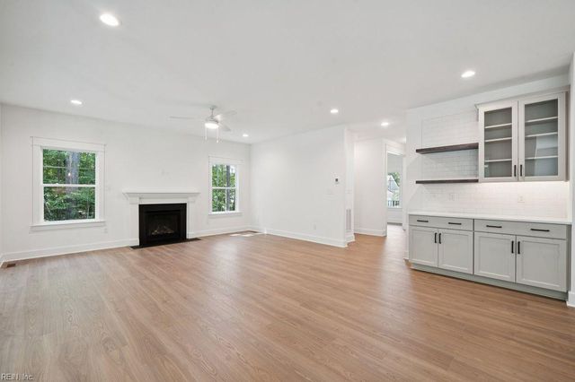 9131 Terroir LN, New Kent, VA 23124