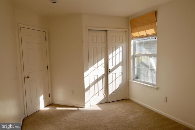 28 PALMER SQ, Beverly, NJ 08010