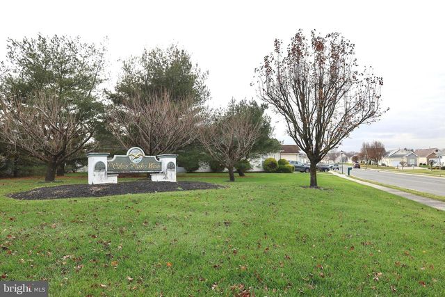 28 PALMER SQ, Beverly, NJ 08010