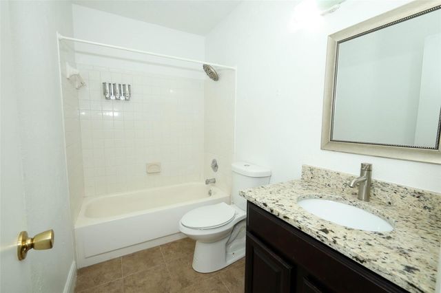 3994 CRAYRICH CIRCLE C4, Orlando, FL 32839
