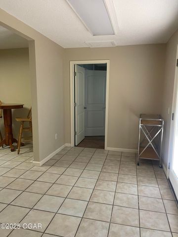 1701 S Kenser Road, Joplin, MO 64801