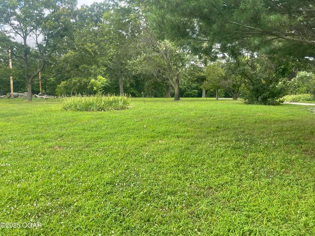 1701 S Kenser Road, Joplin, MO 64801