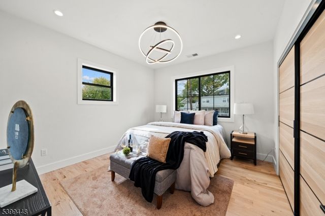 108 Harrington Rd, Clifton City, NJ 07012