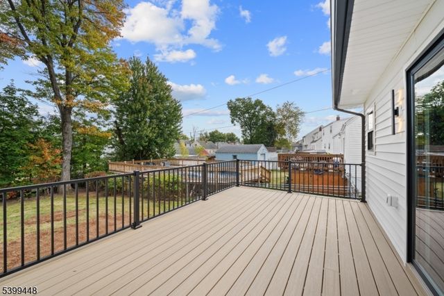 108 Harrington Rd, Clifton City, NJ 07012