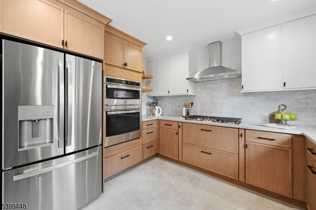 108 Harrington Rd, Clifton City, NJ 07012