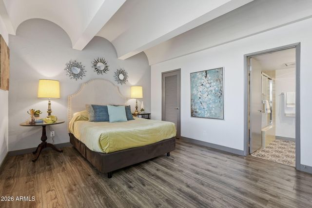 6502 N Central Avenue C301, Phoenix, AZ 85012