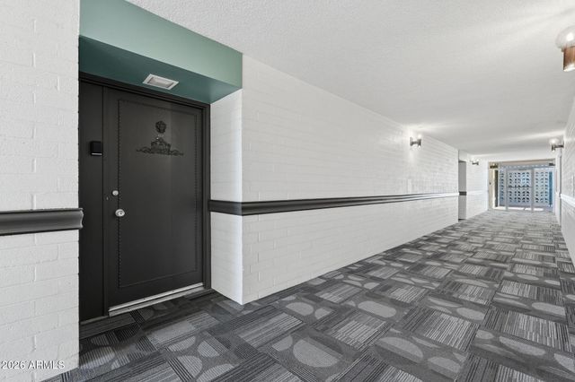 6502 N Central Avenue C301, Phoenix, AZ 85012