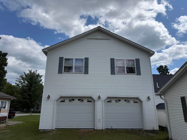 75 Decatur Street, Highgate, VT 05459